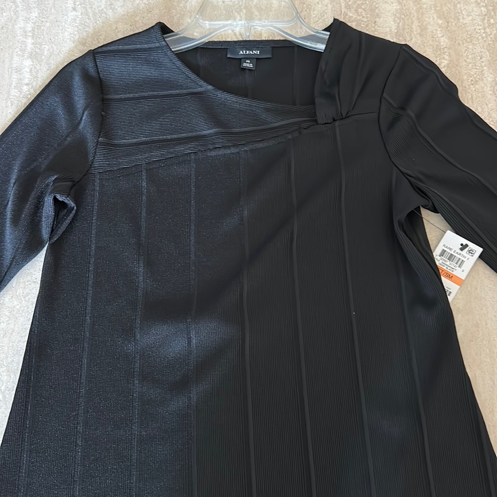 NWT Alfani black top